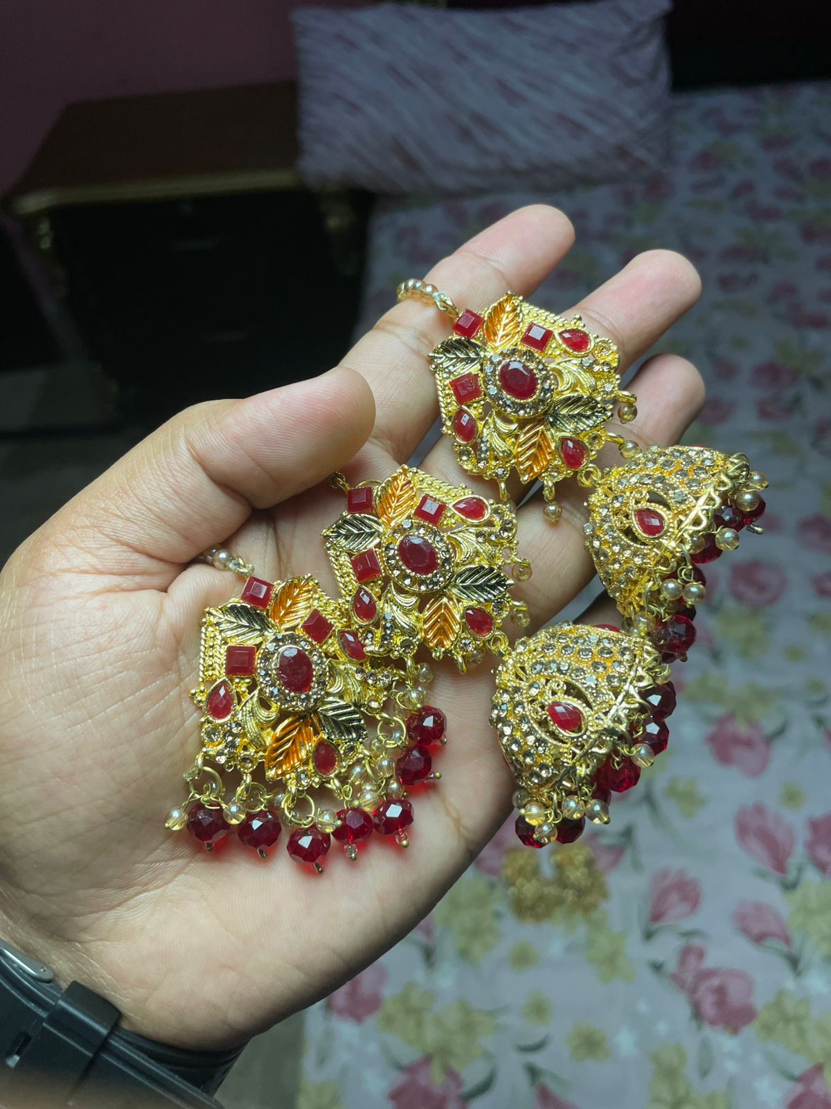 Red & Gold Bridal Bindi with Jhumka Earrings